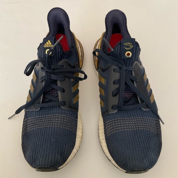 Adidas Ultra Boost Consortium Athletic Shoes Size 8-1/2 - Picture 2 of 13